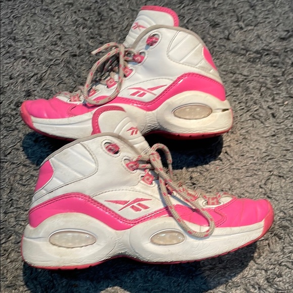 Reebok question - Picture 1 of 8